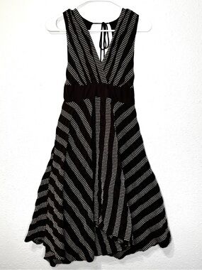 Eva Franco Black & White Crinkle Crepe Ticking Stripe Back Tie Dress 4